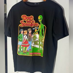 Don’t Talk to Strangers Alien Tee